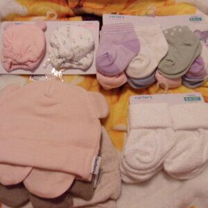 New Baby Bundle of Accessories Socks, hats, mittens